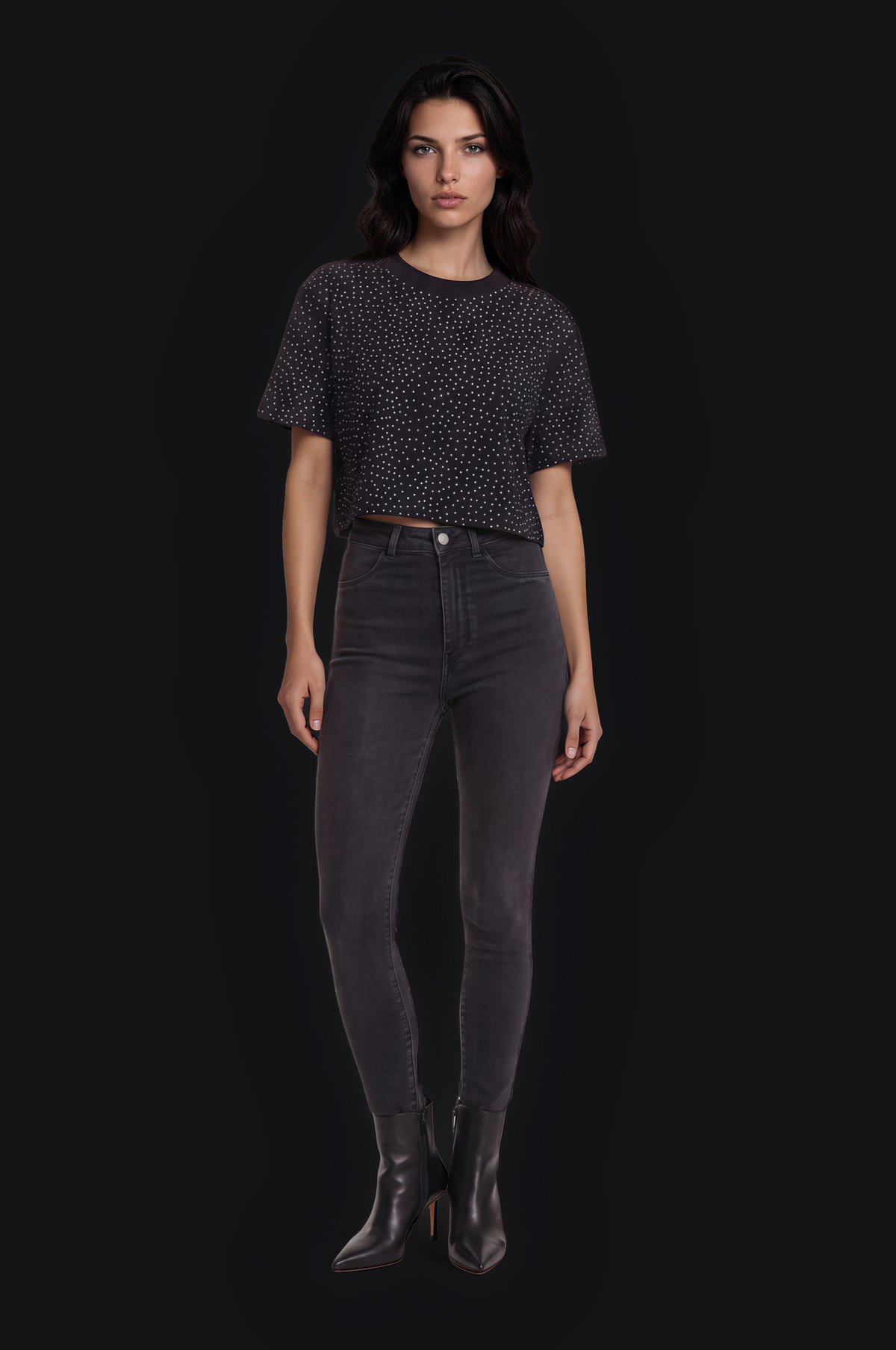 Crystal Cropped Tee – Black